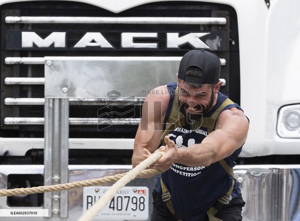 (SP)CANADA-DUNNVILLE-STRONGMAN AND STRONGWOMAN COMPETITION