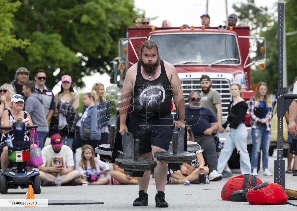 (SP)CANADA-DUNNVILLE-STRONGMAN AND STRONGWOMAN COMPETITION