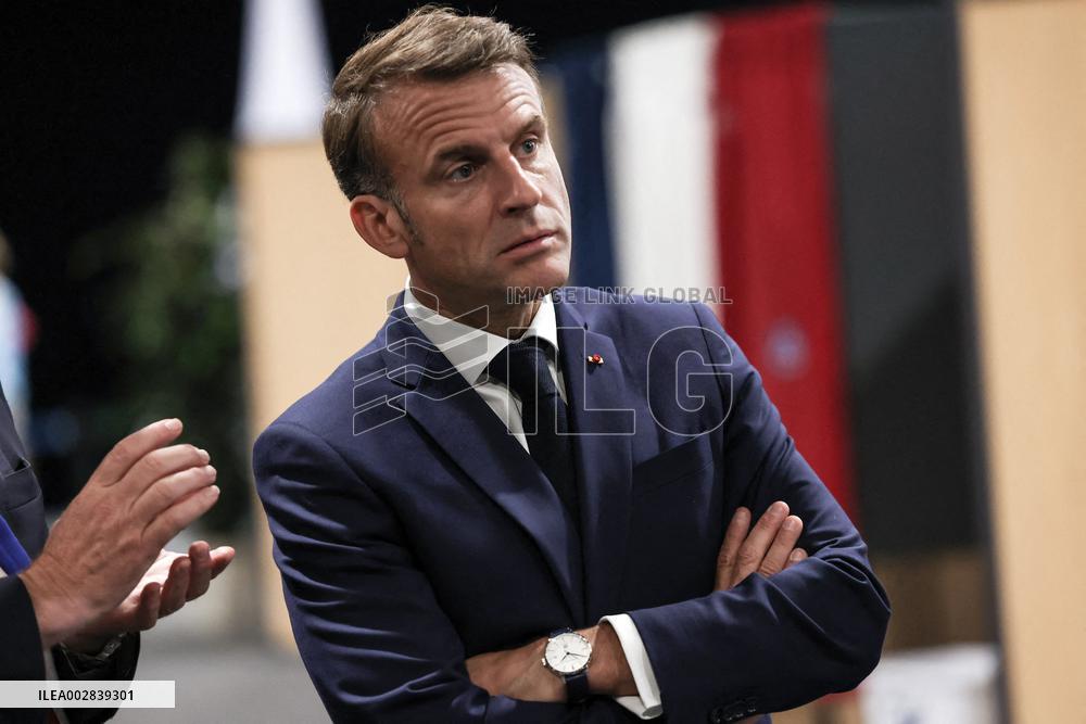 Emmanuel And Brigitte Macron At A Polling Station - Le Touquet