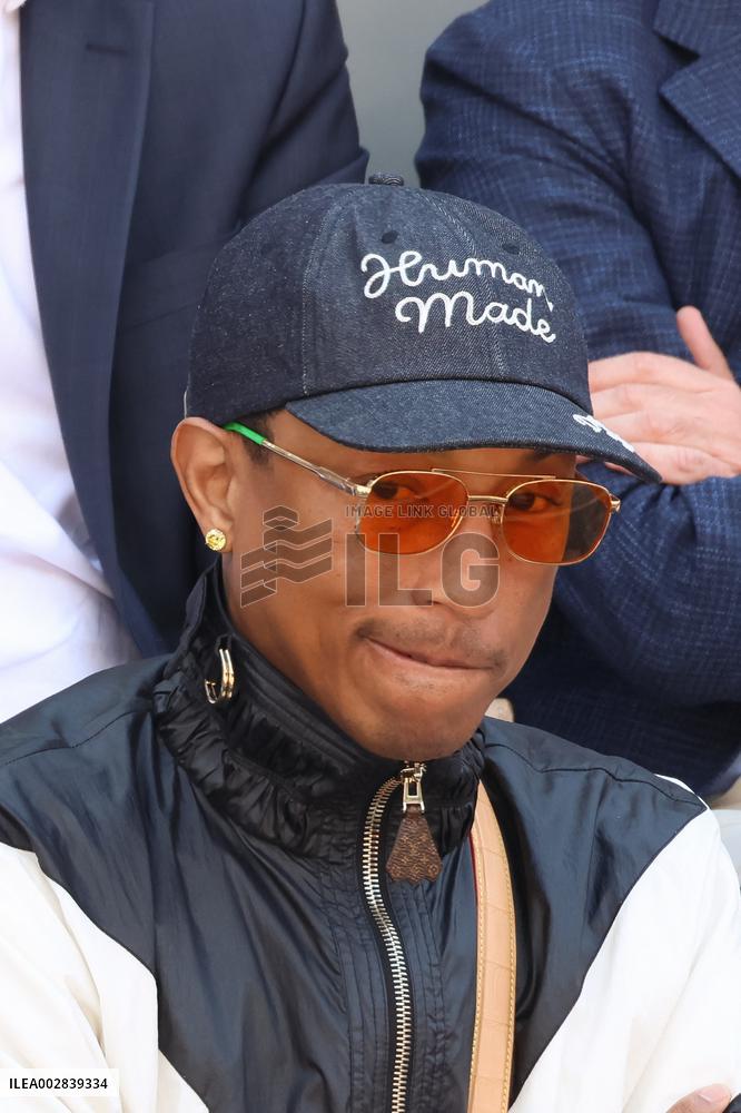 Pharrell Williams Looking Men's Final During The 2024 French Open - Village Day Fiftheeen NB