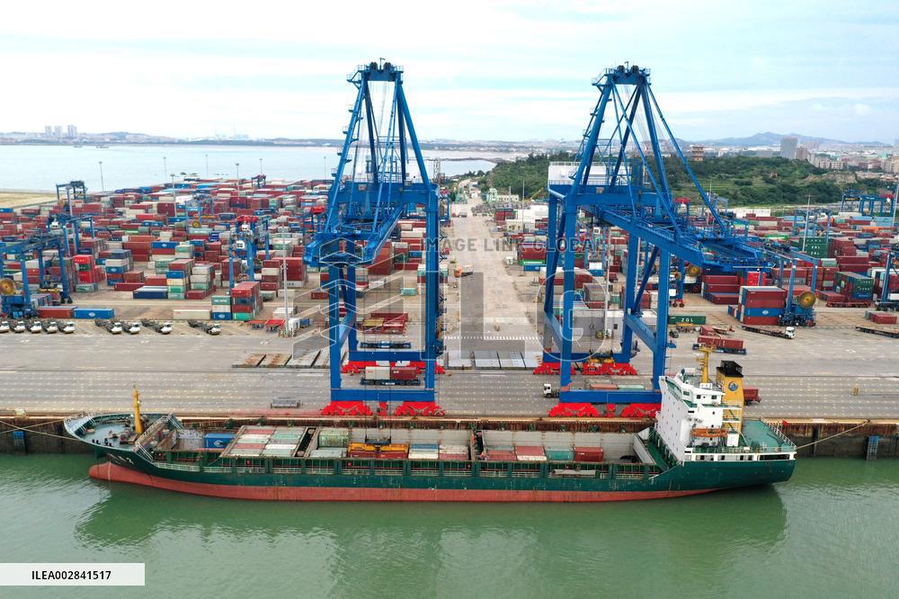 Shihu Port in Shishi