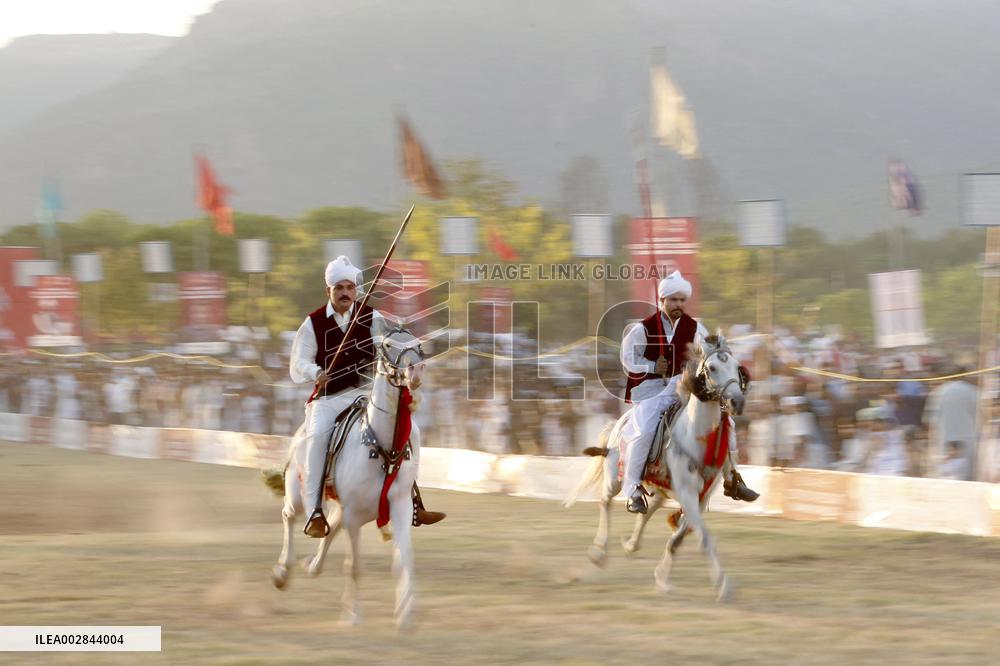 Tent Pegging Competition - Pakistan