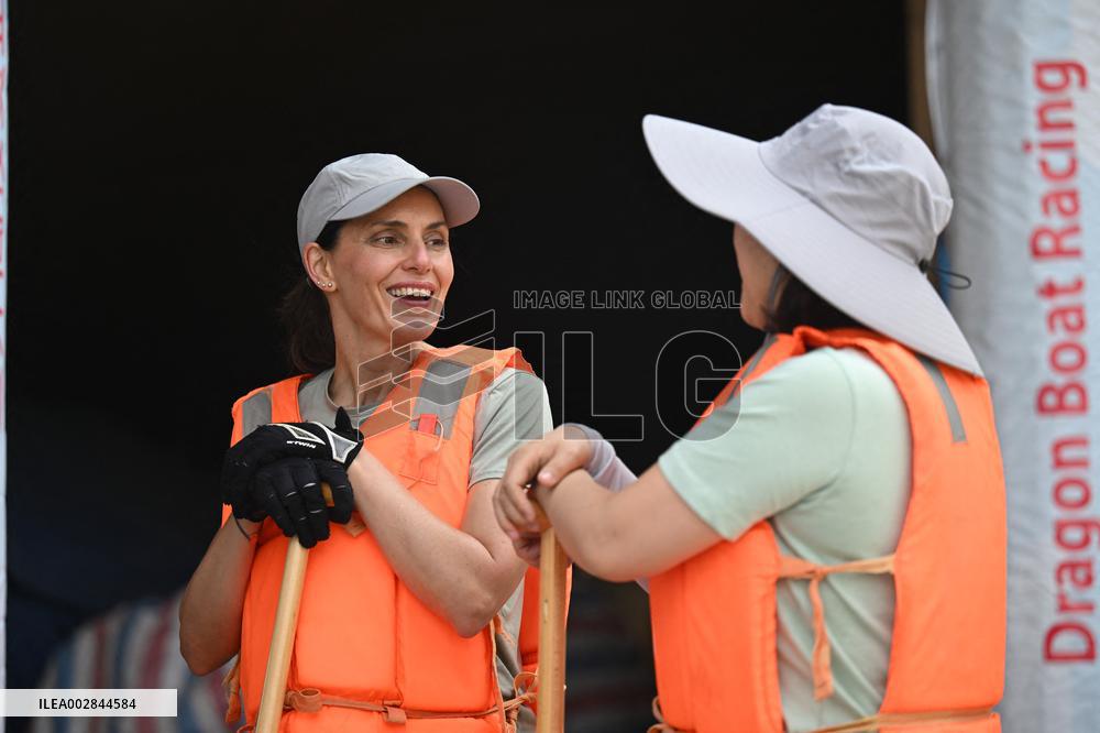 (SP)CHINA-TIANJIN-DRAGON BOAT-LAURA (CN)