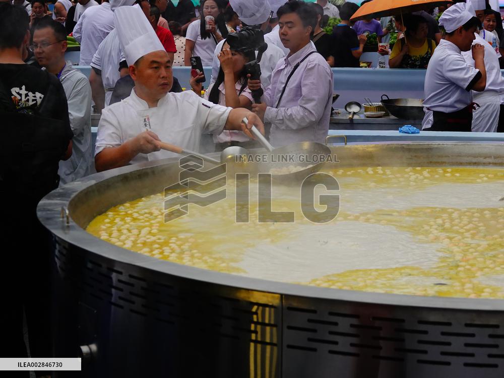 Dragon Boat Festival Food Carnival in Yichang