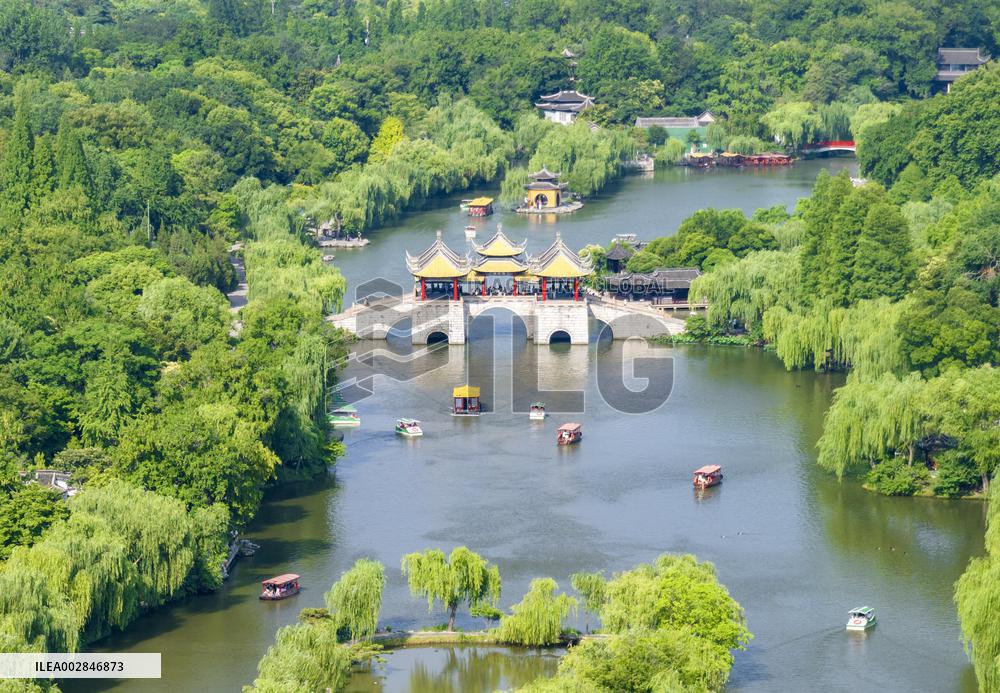 XINHUA PHOTOS OF THE DAY