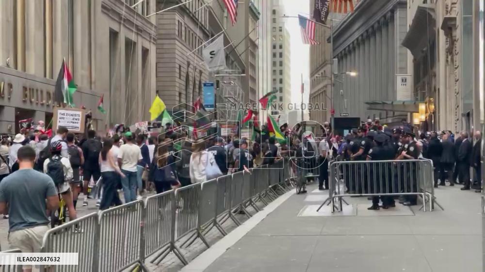 US: Anti-Israel Demonstrators Protest Outside Nova Music Festival Exhibition In NYC 2