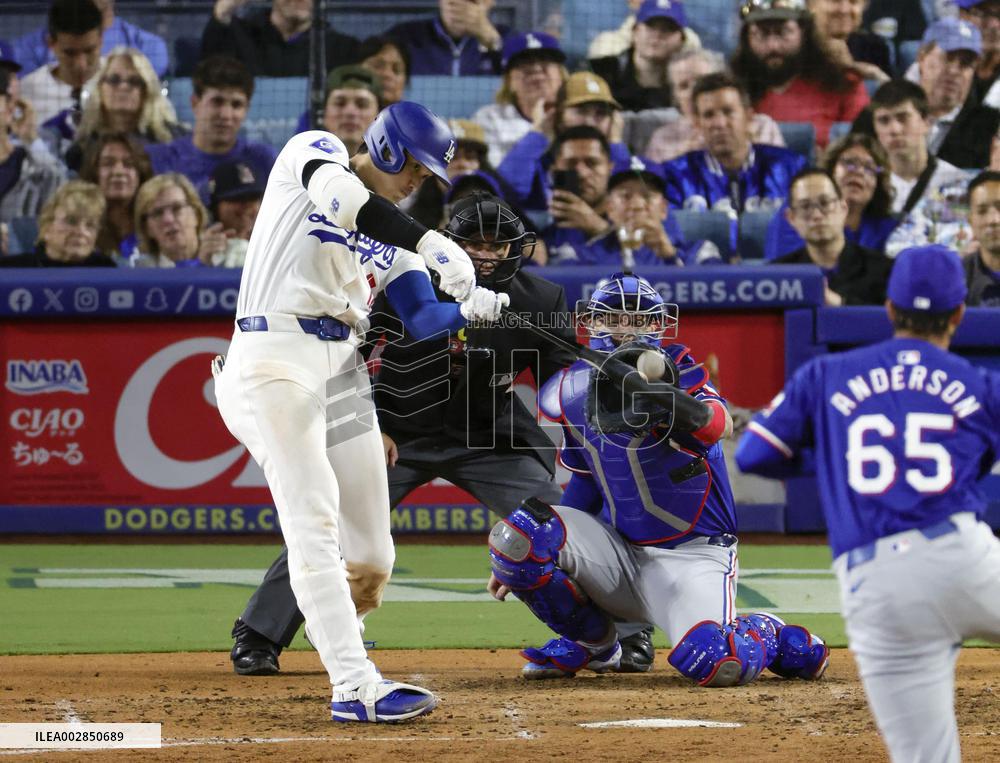 Baseball: Rangers vs. Dodgers