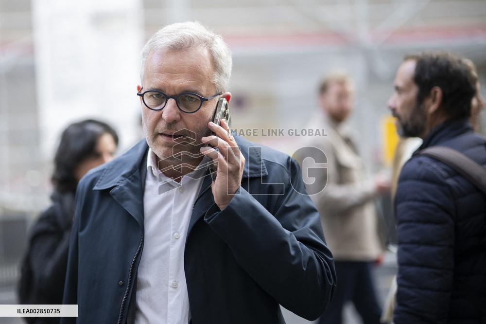 Arrivals At Renaissance Headquarters - Paris