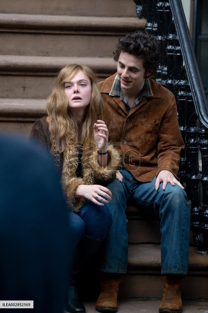 A Complete Unknown Set - NYC