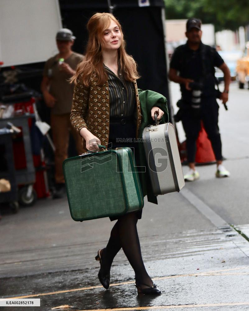 A Complete Unknown Set - NYC