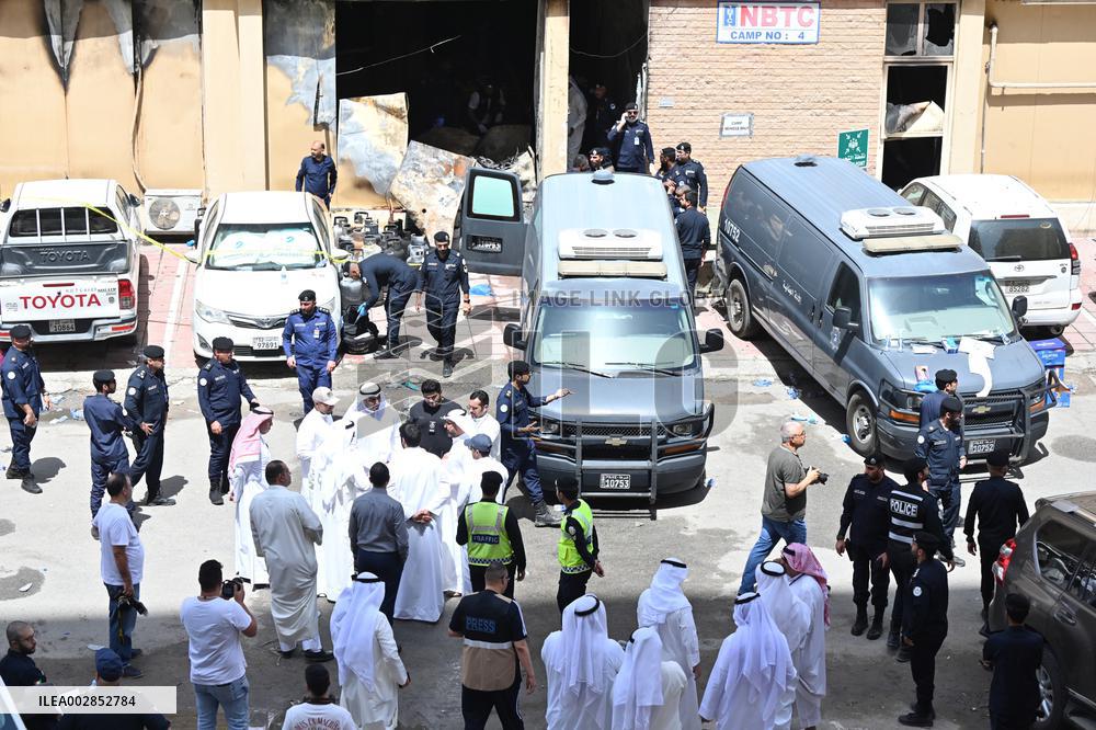 (SpotNews)KUWAIT-MANGAF-FIRE