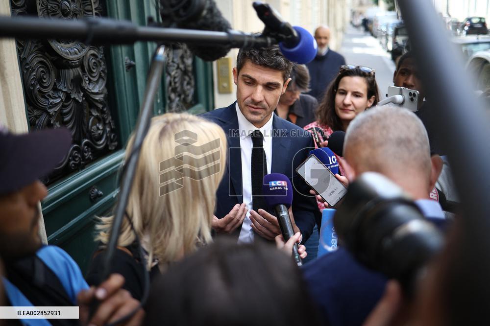 Les Republicains Meeting - Paris