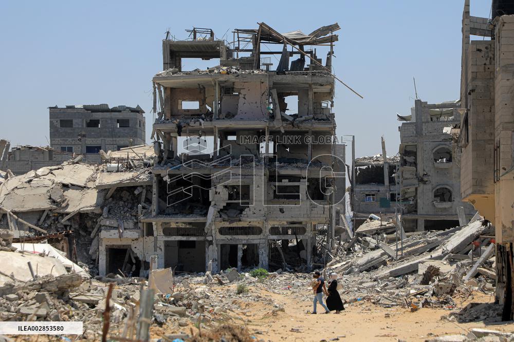 MIDEAST-GAZA-KHAN YOUNIS-DESTRUCTION