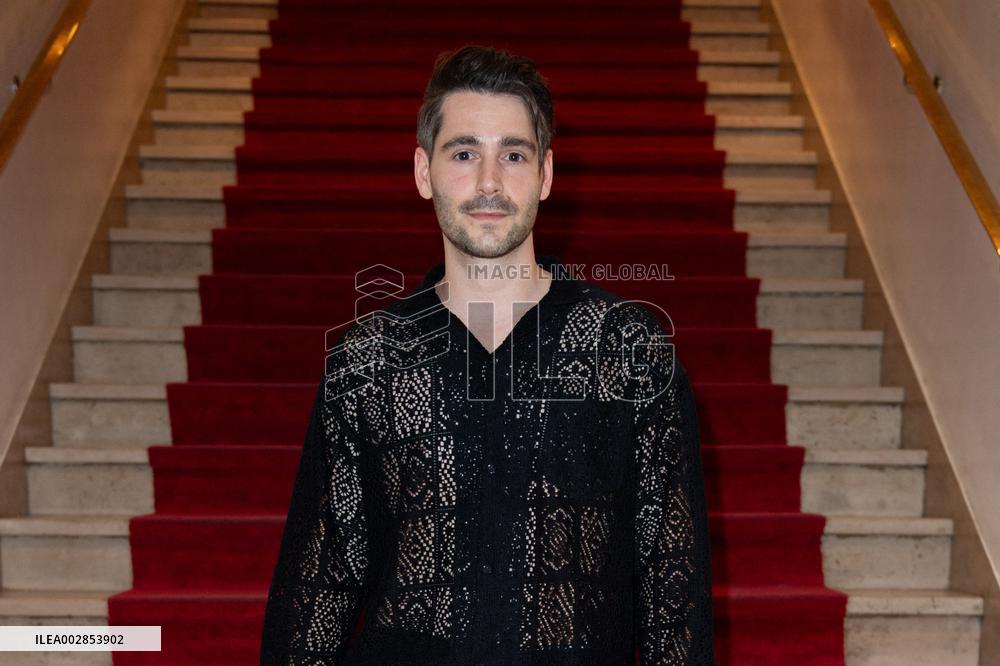 Exclusive - Gloria Premiere Paris