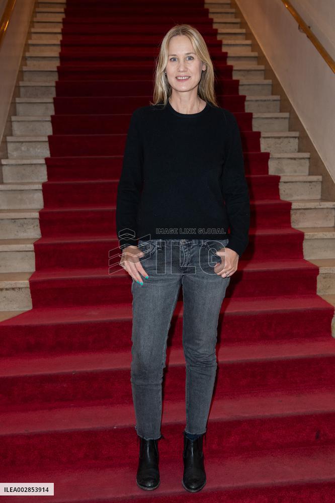 Exclusive - Gloria Premiere Paris