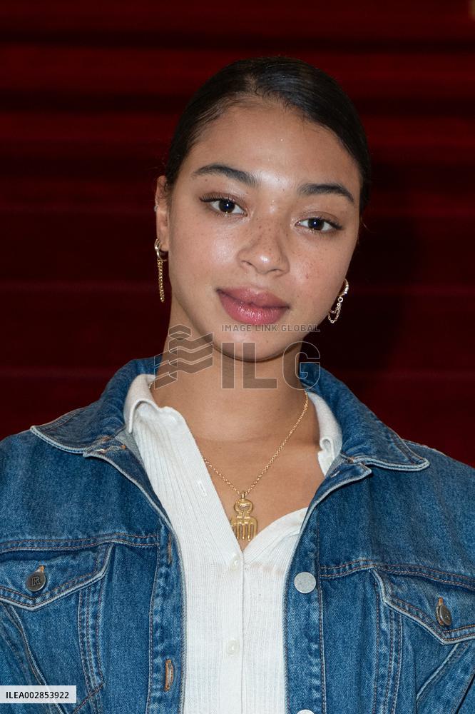 Exclusive - Gloria Premiere Paris