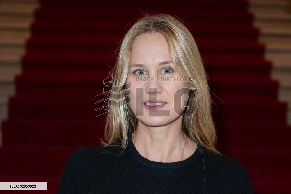 Exclusive - Gloria Premiere Paris