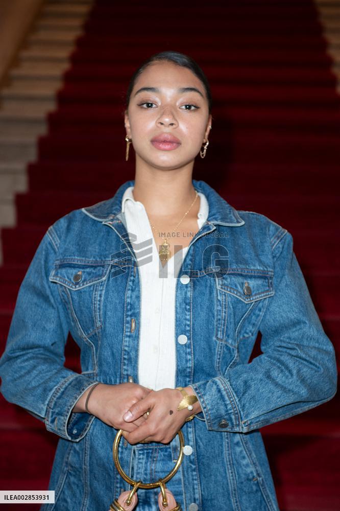 Exclusive - Gloria Premiere Paris