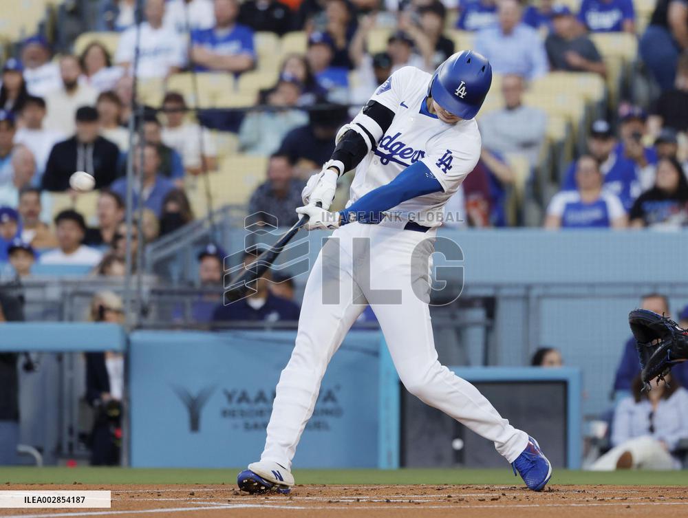 Baseball: Rangers vs. Dodgers