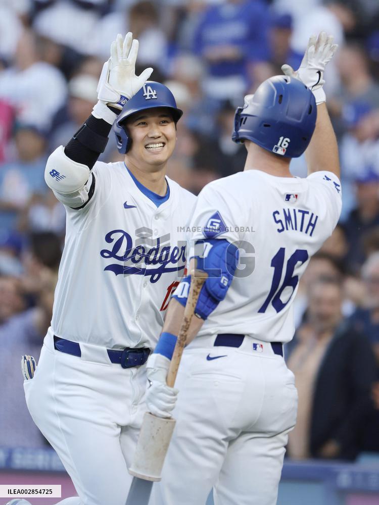 Baseball: Rangers vs. Dodgers