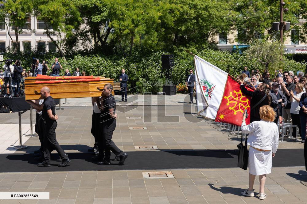 Public Tribute To Annie And Ben Vautier - Nice