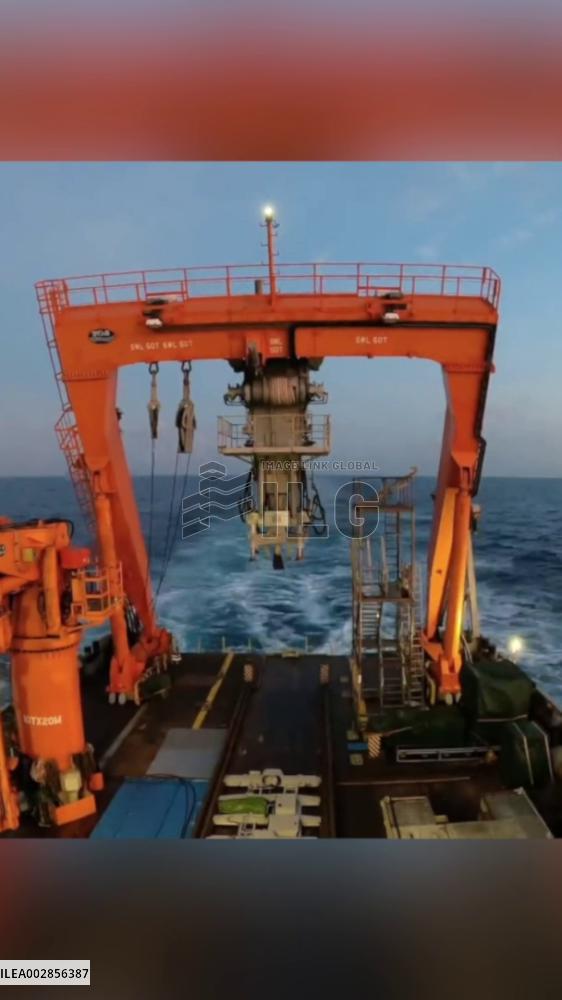 Over 900 pieces of relics retrieved from ancient shipwrecks in South China Sea