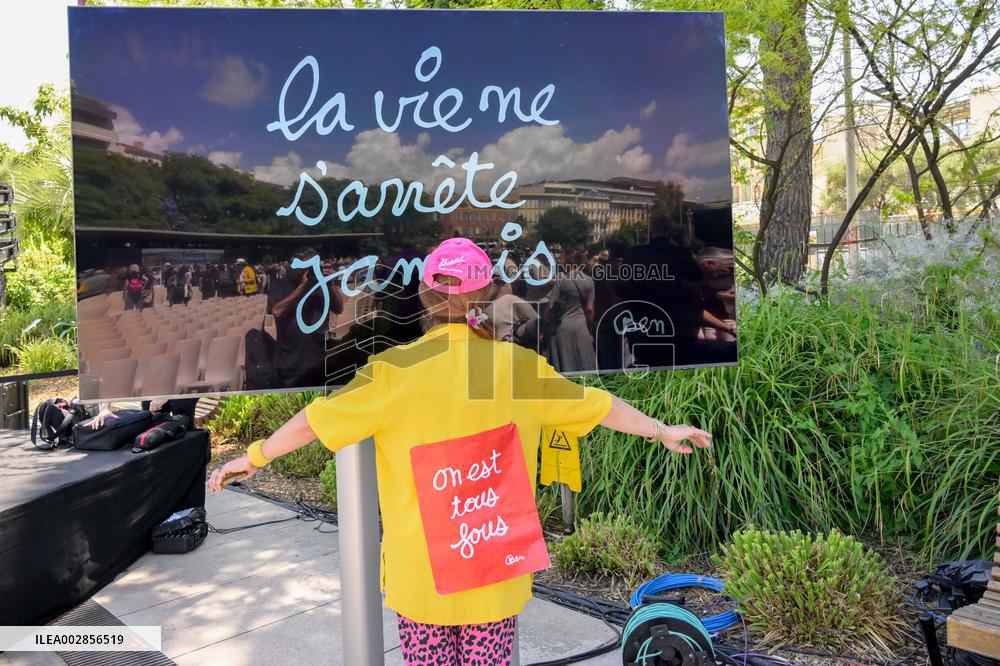 Public Tribute To Ben Vautier And His Wife - France