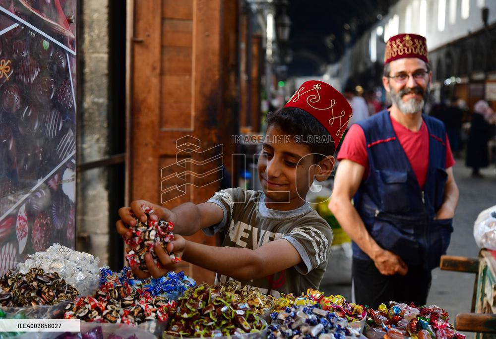 XINHUA PHOTOS OF THE DAY