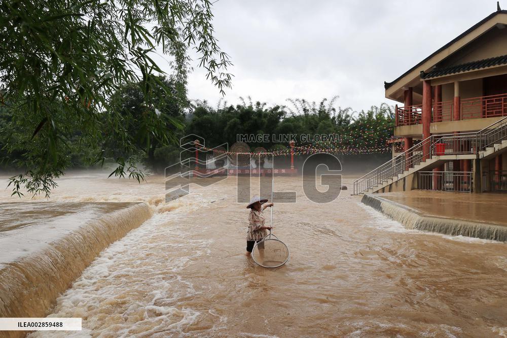 Rianstorm Hit Liuzhou Of Guangxi