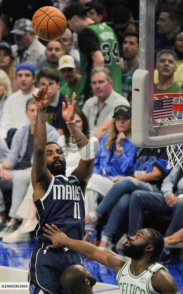 (SP)U.S.-DALLAS-BASKETBALL-NBA-FINALS-GAME 4