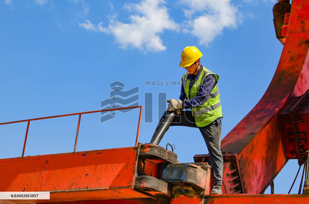 Baotou-Yinchuan High-speed Railway Bridge Construction