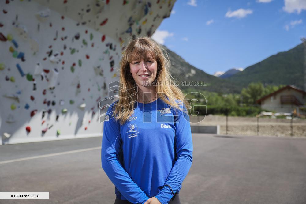 French Speed Climbing Team Training - Briancon