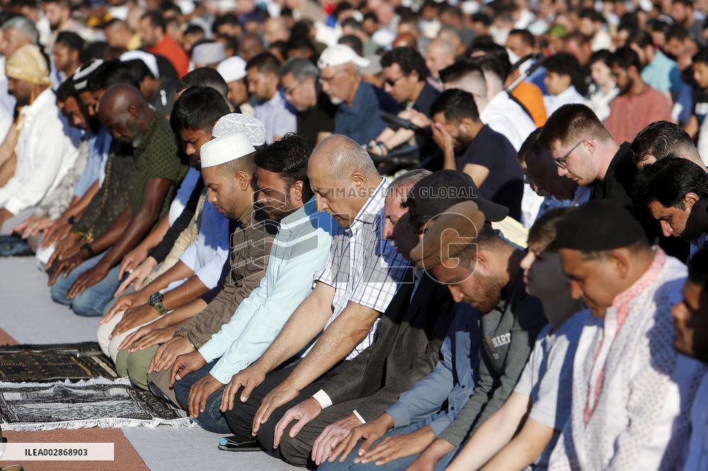 ROMANIA-BUCHAREST-EID AL-ADHA PRAYER