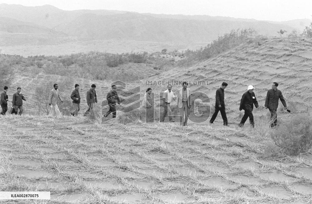 (VistaNingxia)CHINA-NINGXIA-ZHONGWEI-ENVIRONMENT-SAND CONTROL (CN)