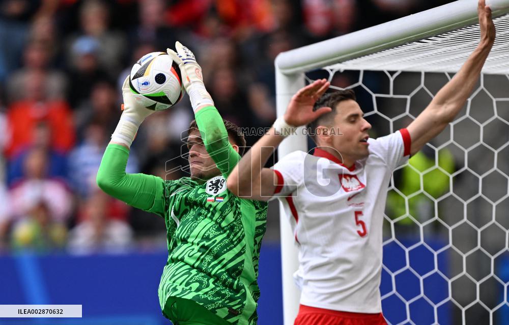 (SP)GERMANY-HAMBURG-FOOTBALL-EURO 2024-POLAND VS THE NETHERLANDS