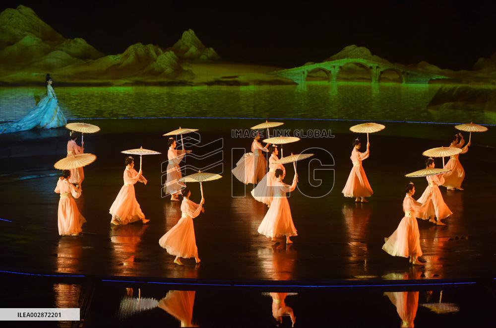Digital Intelligence Lakeview Performance Show in Hangzhou