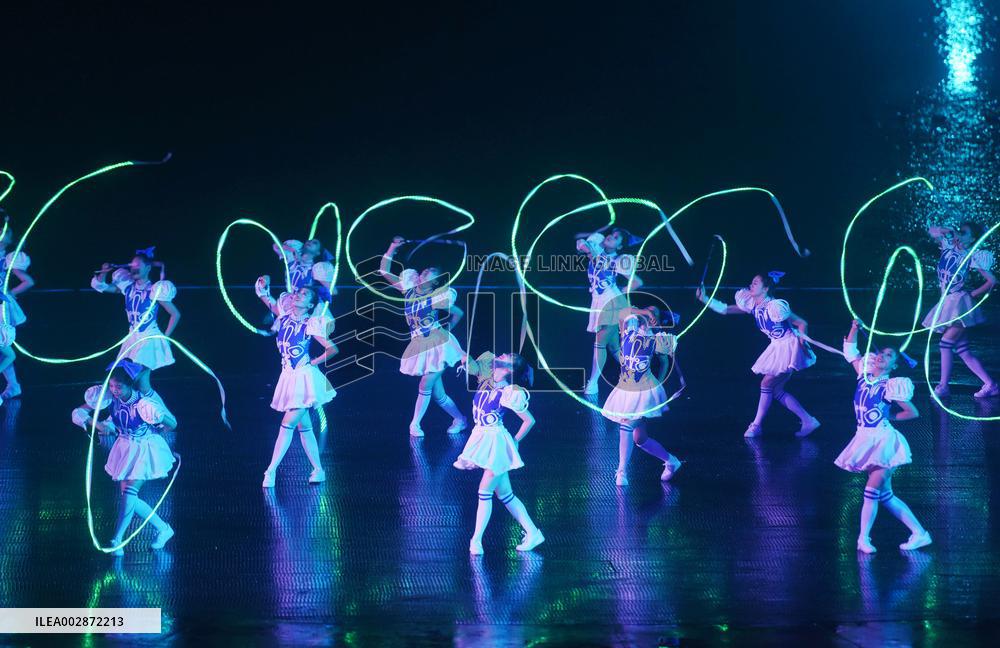 Digital Intelligence Lakeview Performance Show in Hangzhou