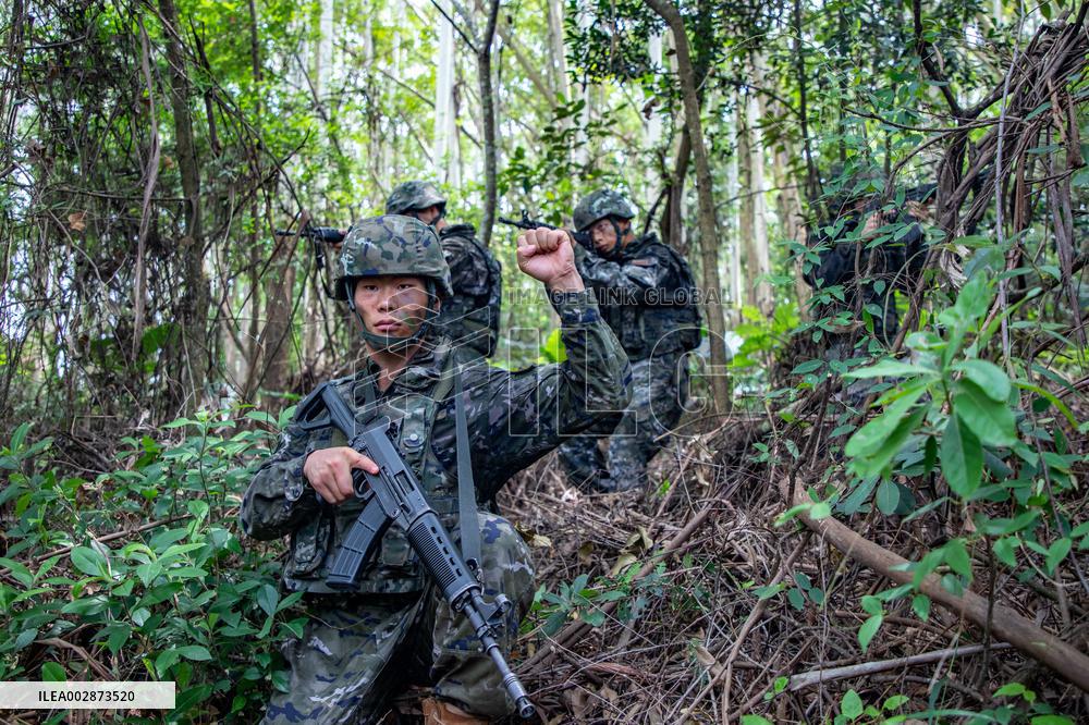 Anti-terrorism Drill in Beihai