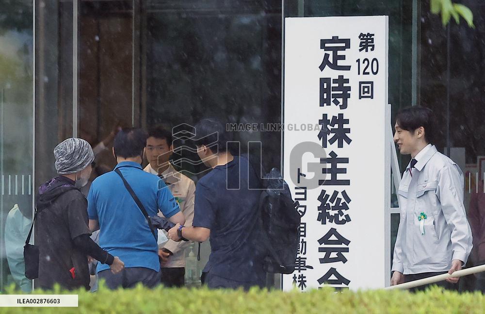 Toyota shareholders meeting