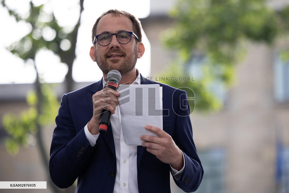 New Popular Front Legislative Election Campaign Meeting - Montreuil