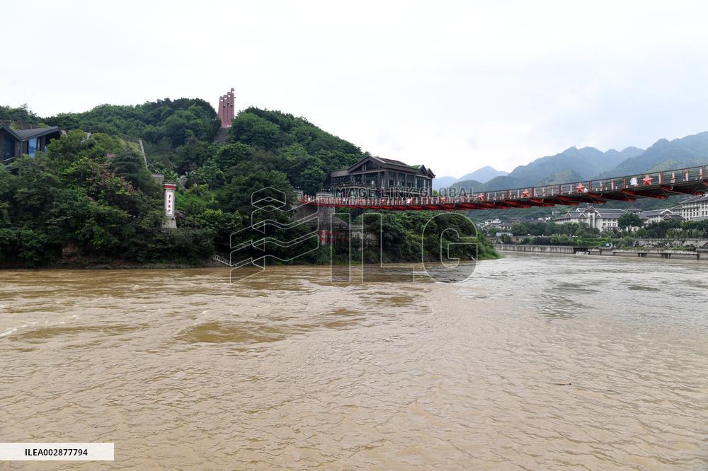 Floodwater in Renhuai