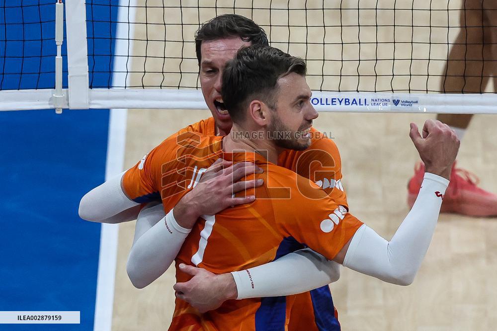 (SP)THE PHILIPPINES-VOLLEYBALL-NATIONS LEAGUE-MEN-BRAZIL VS THE NETHERLANDS