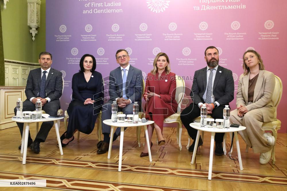 News conference on Fourth Summit of First Ladies and Gentlemen in Kyiv