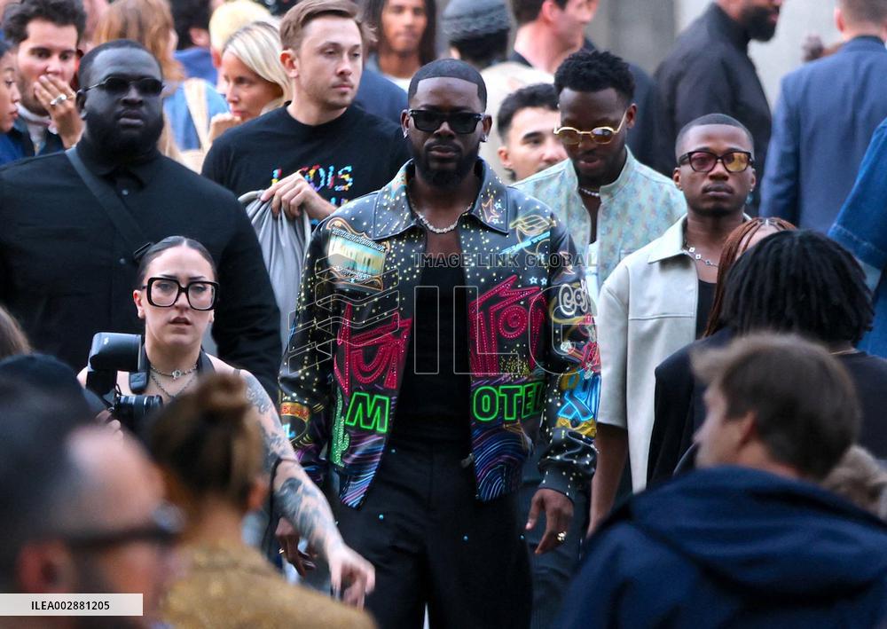 Celebs at The Show Louis Vuitton - Paris