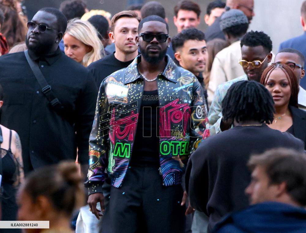Celebs at The Show Louis Vuitton - Paris
