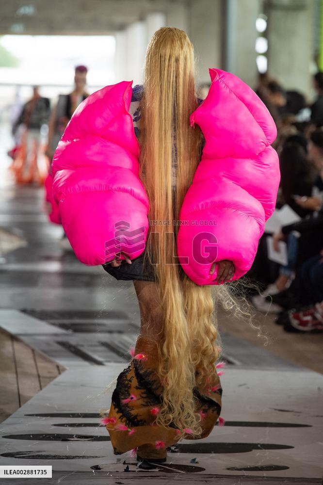 PFW IFM Bachelor Of Art Runway