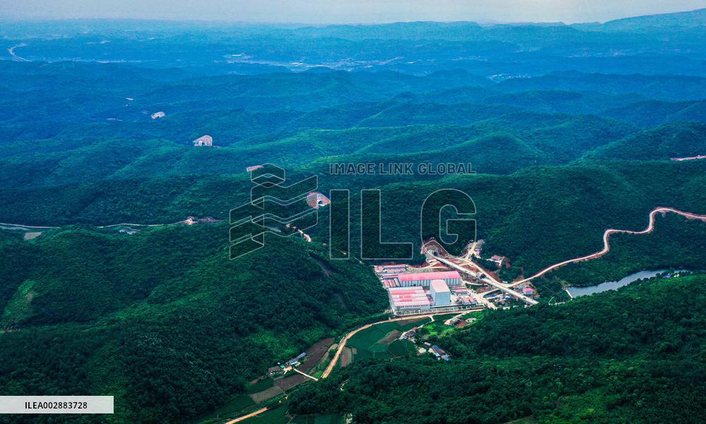 CHINA-CENTRAL REGION-MOUNTAINS-AERIAL VIEW (CN)