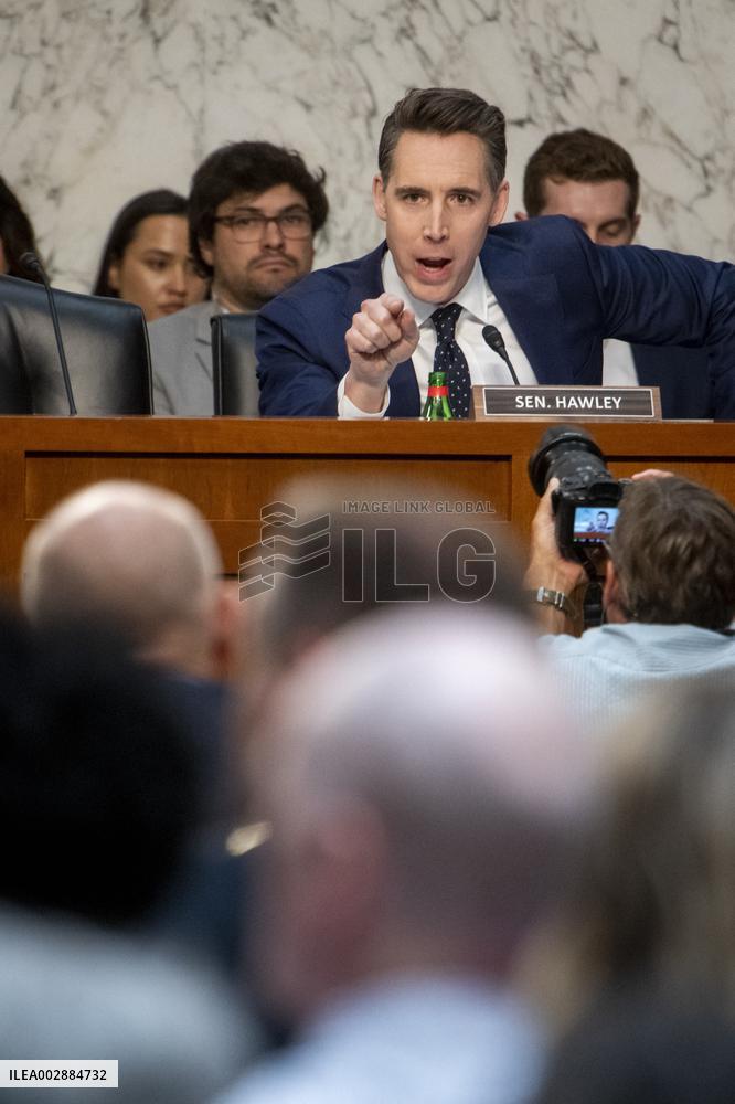 Hearing On The Origins Of Covid-19 - Washington