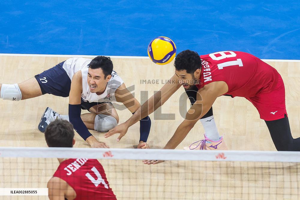 (SP)THE PHILIPPINES-PASAY CITY-VOLLEYBALL-NATIONS LEAGUE-MEN-IRN VS USA