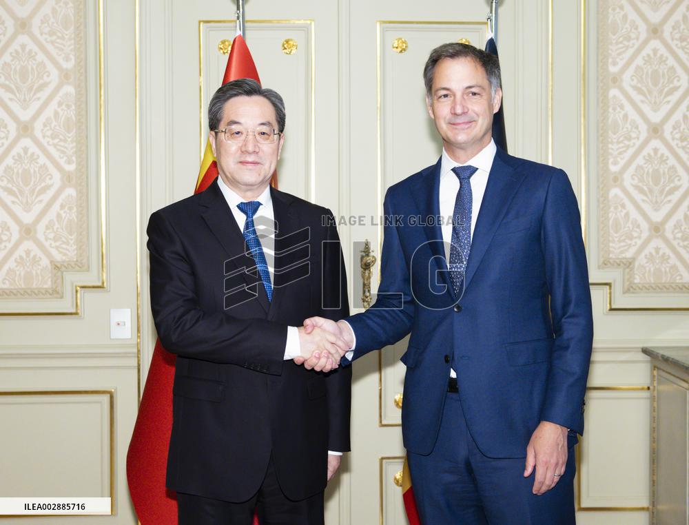 BELGIUM-BRUSSELS-CHINA-DING XUEXIANG-BELGIAN CARETAKER PM-MEETING